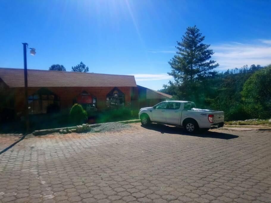 Cabana Con Banera Y Chimeneas En Puesta De Sol El Pacifico Luaran gambar